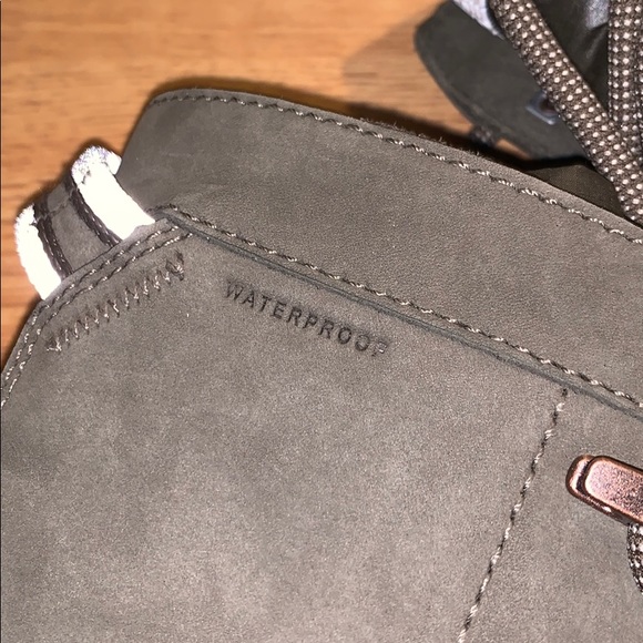 NEW The North Face Yukiona Mid Boots Tarmac Green - Picture 14 of 14